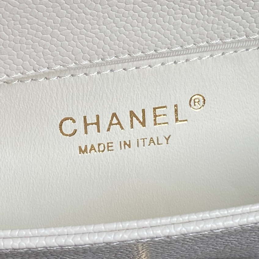 Chanel AS5218 Mini Flap Bag Grained Shiny Calfskin & Gold-Tone Metal White