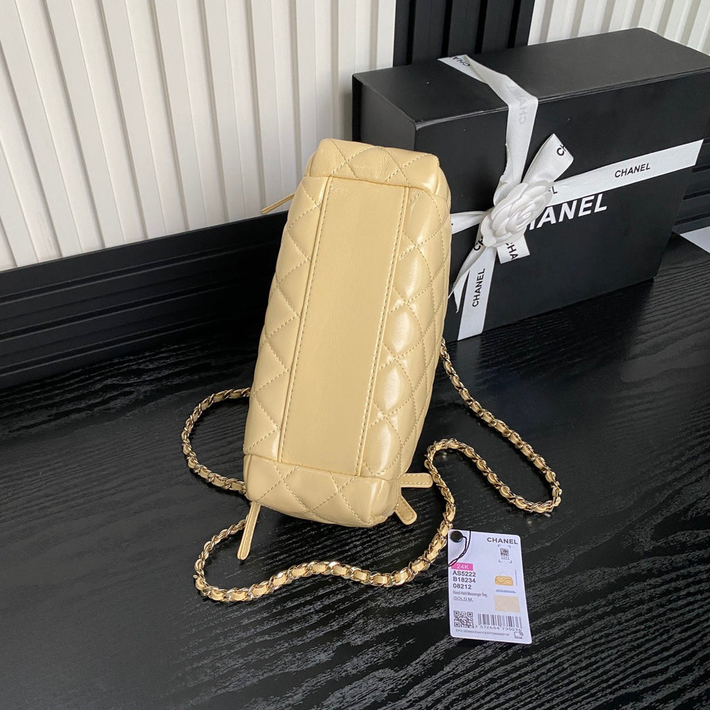 Chanel AS5222 Vanity Case Shiny Crumpled Lambskin & Gold-Tone Metal Apricot
