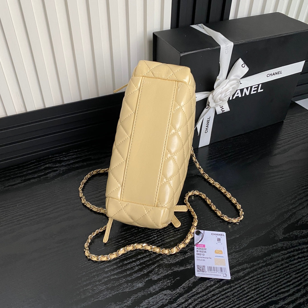 Chanel AS5222 Vanity Case Shiny Crumpled Lambskin & Gold-Tone Metal Apricot