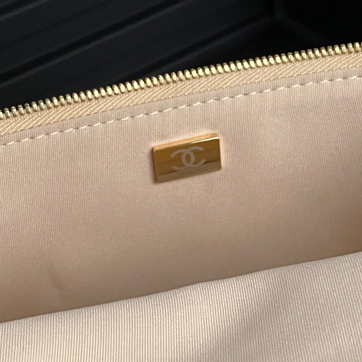 Chanel AS5222 Vanity Case Shiny Crumpled Lambskin & Gold-Tone Metal Apricot - Default Title - View 9
