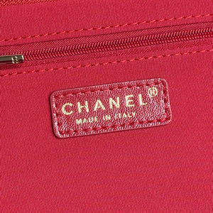 Chanel AS5222 Vanity Case Shiny Crumpled Lambskin & Gold-Tone Metal Red - Default Title - View 9