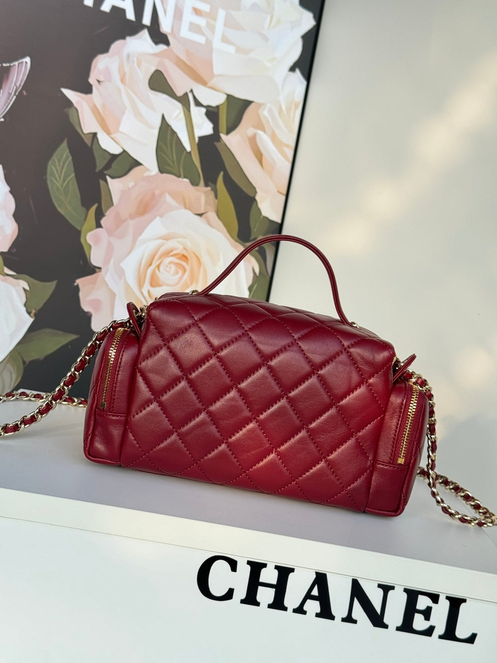 Chanel AS5222 Vanity Case Shiny Crumpled Lambskin & Gold-Tone Metal Wine Red