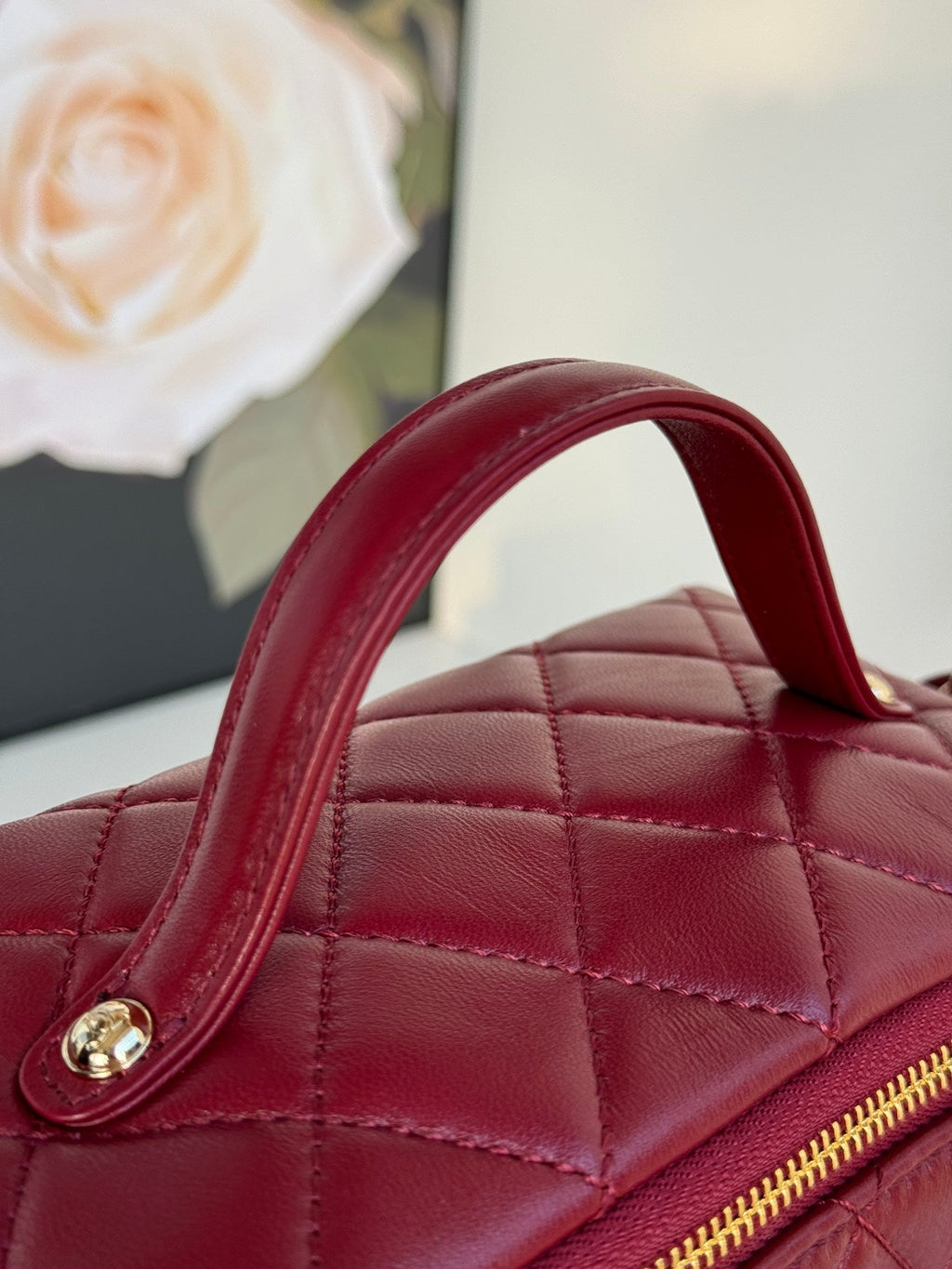 Chanel AS5222 Vanity Case Shiny Crumpled Lambskin & Gold-Tone Metal Wine Red