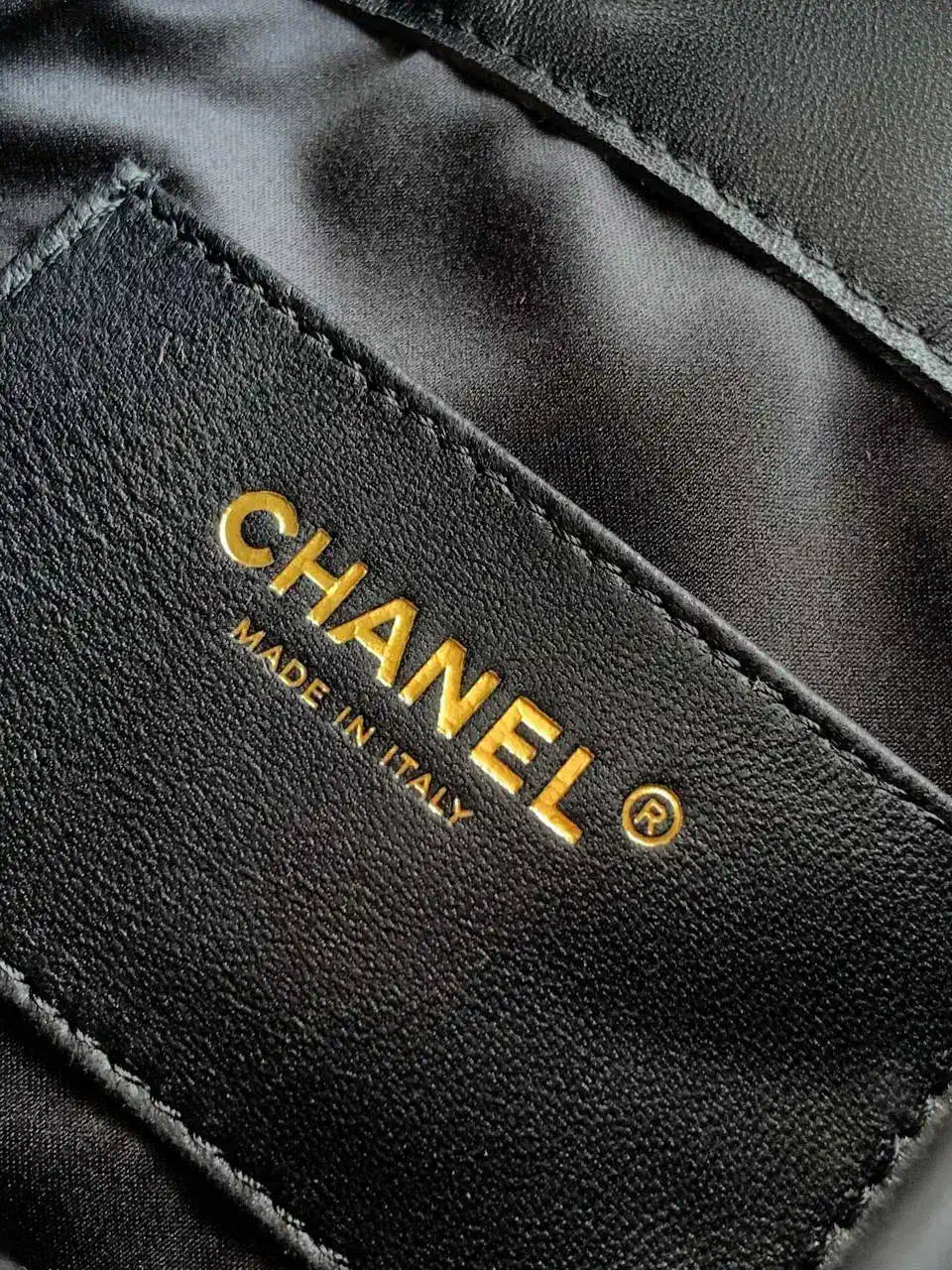 Chanel AS5631 Mini Hobo Tweed & Gold-Tone Metal Black