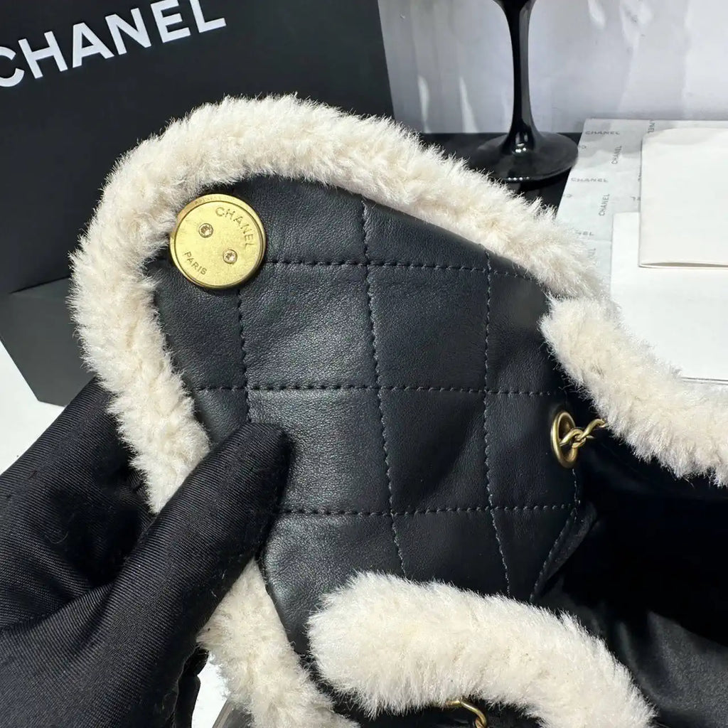 Chanel AS5293 Small Hobo Calfskin & Gold-Tone Metal Black &Wool