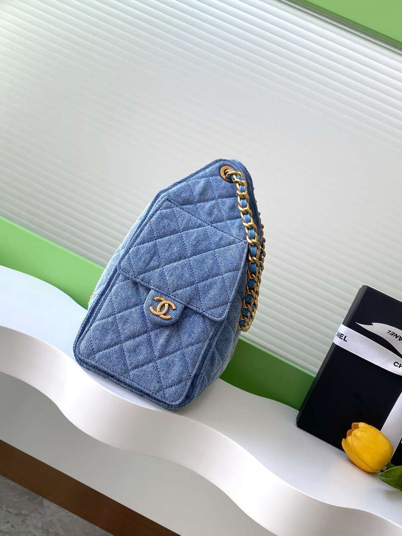 Chanel AS5293 Small Hobo Canvas & Gold-Tone Metal Denim Blue