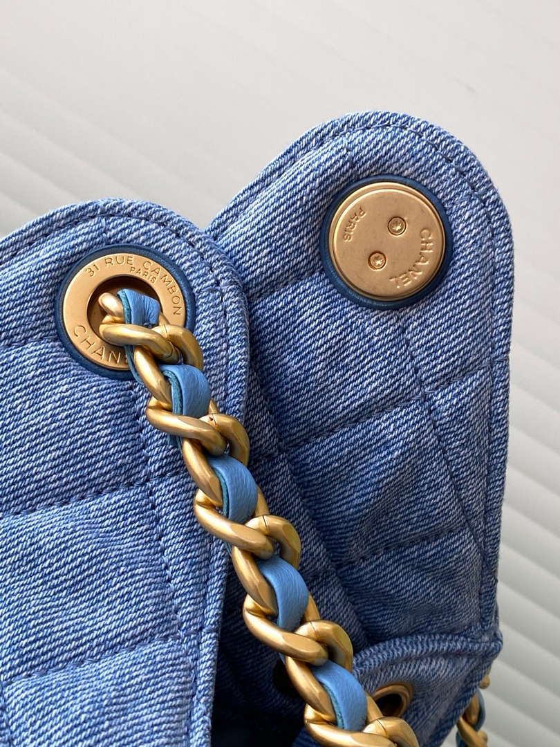 Chanel AS5293 Small Hobo Canvas & Gold-Tone Metal Denim Blue