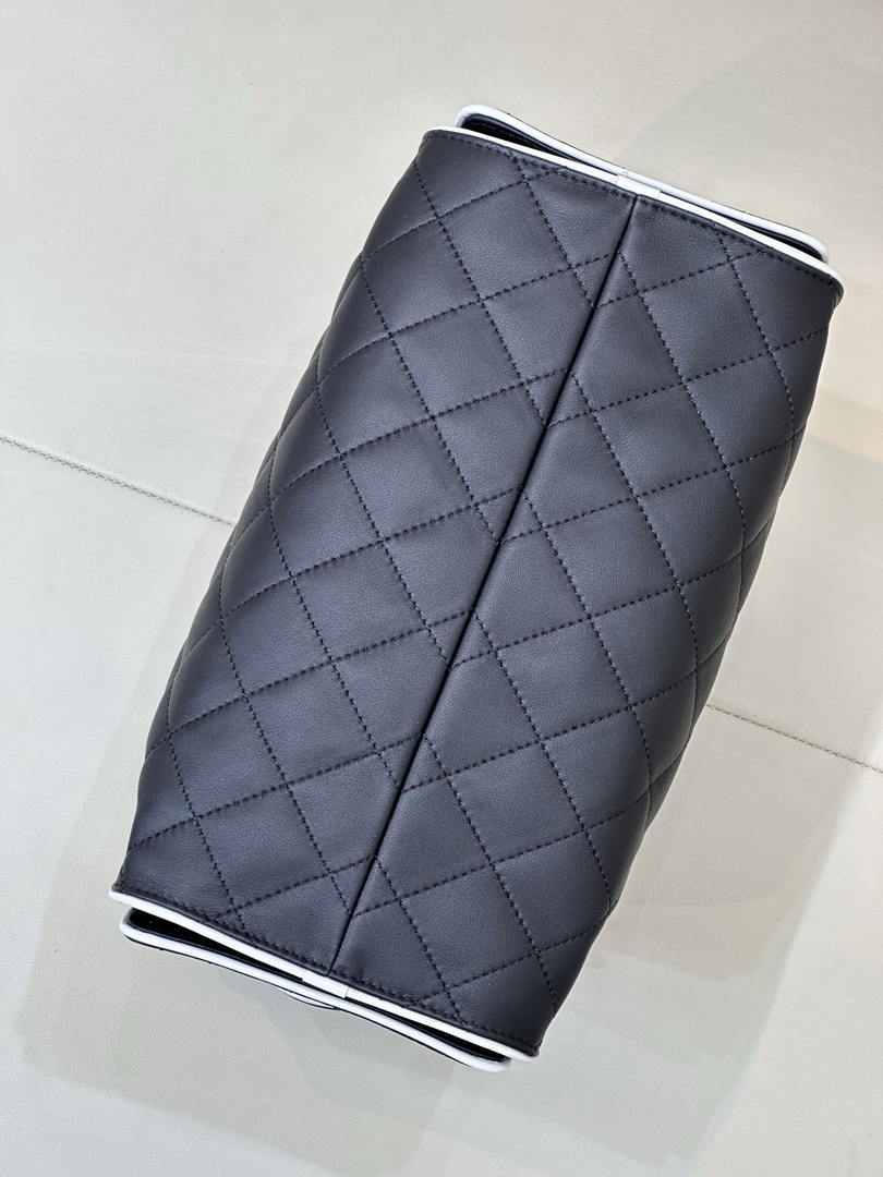 Chanel AS5293 Small Hobo Handbag Lambskin & Gold-Tone Metal Black &White