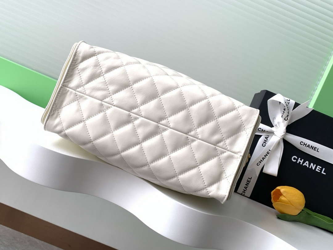Chanel AS5293 Small Hobo Shiny Lambskin & Gold-Tone Metal White - Default Title - View 4