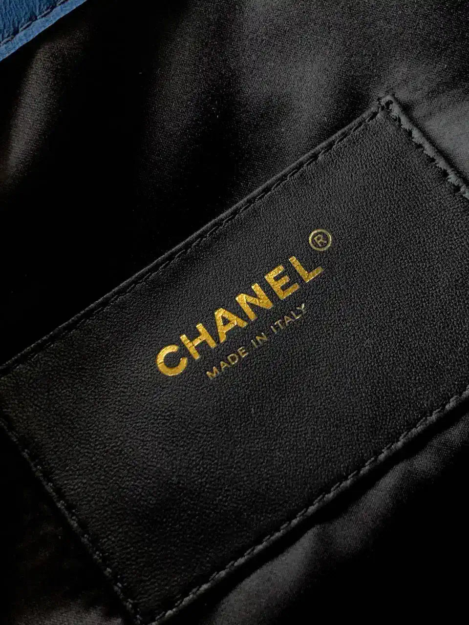 Chanel AS5293 Small Hobo Tweed & Gold-Tone Metal Dark Blue