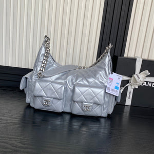 Chanel AS5302 Hobo Shiny Lambskin & Silver-Tone Metal Silver - Default Title - View 1