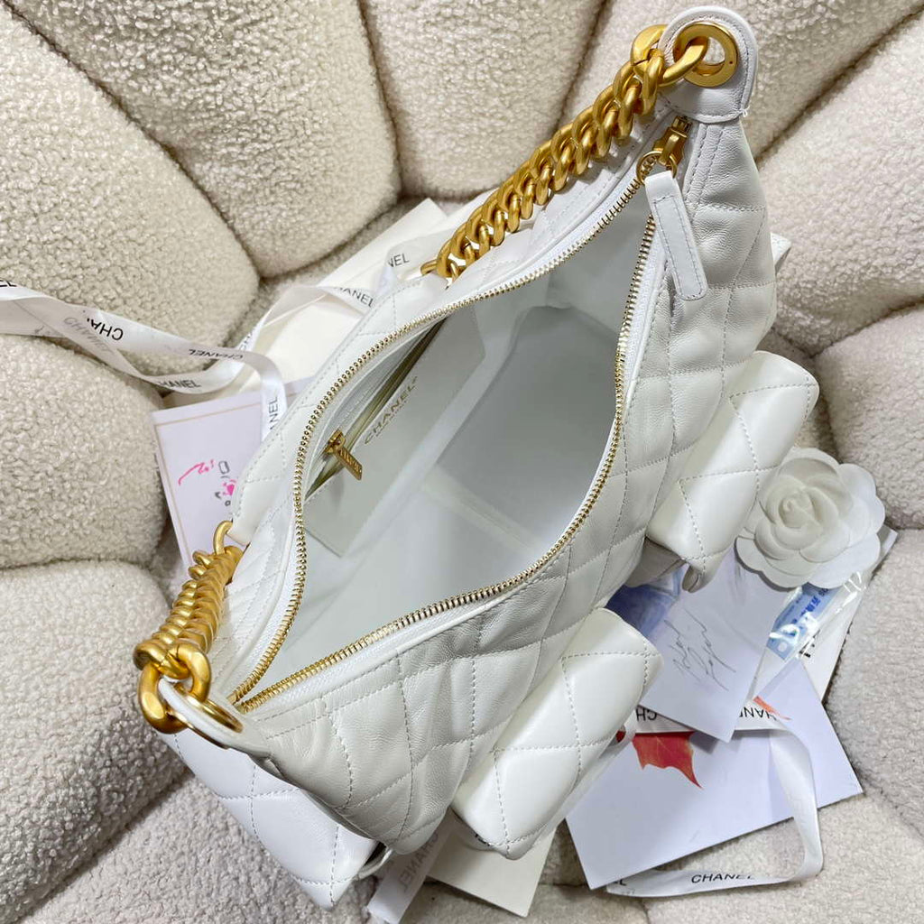 Chanel AS5302 Hobo Shiny Lambskin & Gold-Tone Metal White