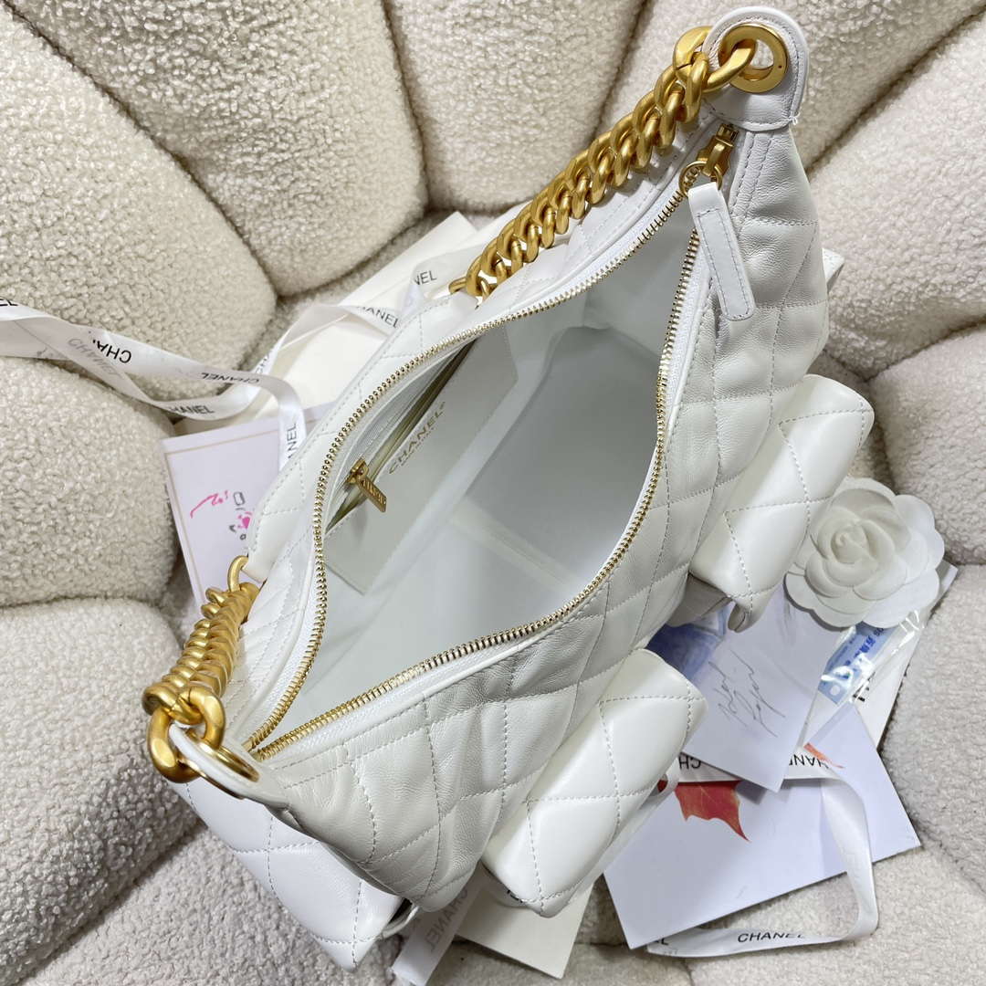 Chanel AS5302 Hobo Shiny Lambskin & Gold-Tone Metal White