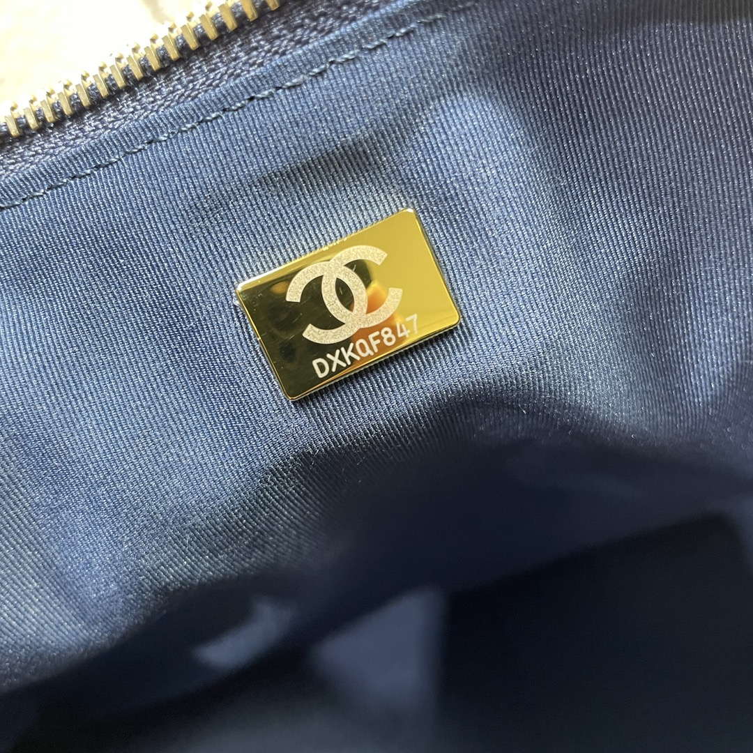 Chanel AS5302 Hobo Shiny  Denim & Gold-Tone Metal Dark blue - Default Title - View 8