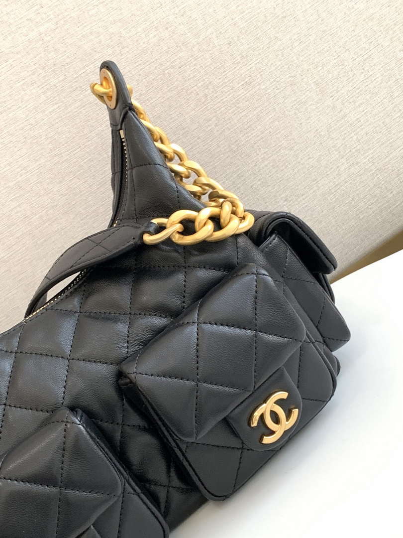 Chanel AS5339 Small Hobo Shiny Lambskin & Gold-Tone Metal Black