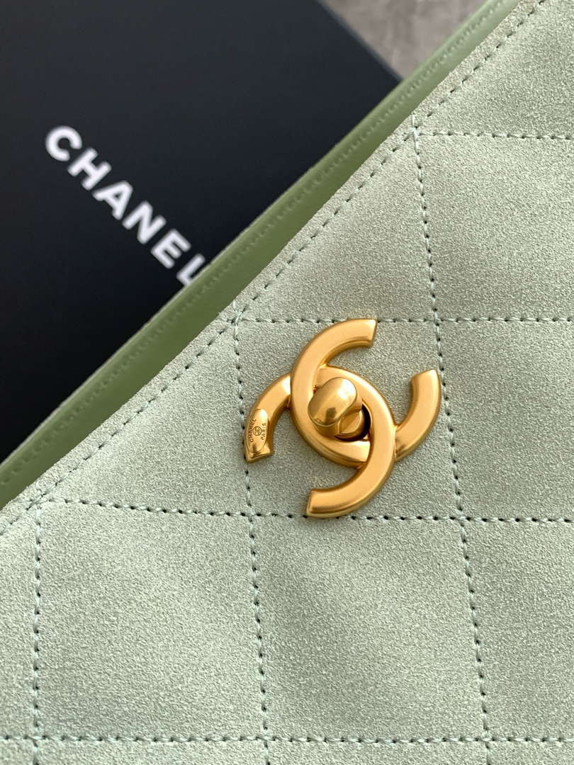 Chanel AS5303 Hobo Suede & Gold-Tone Metal Light Green