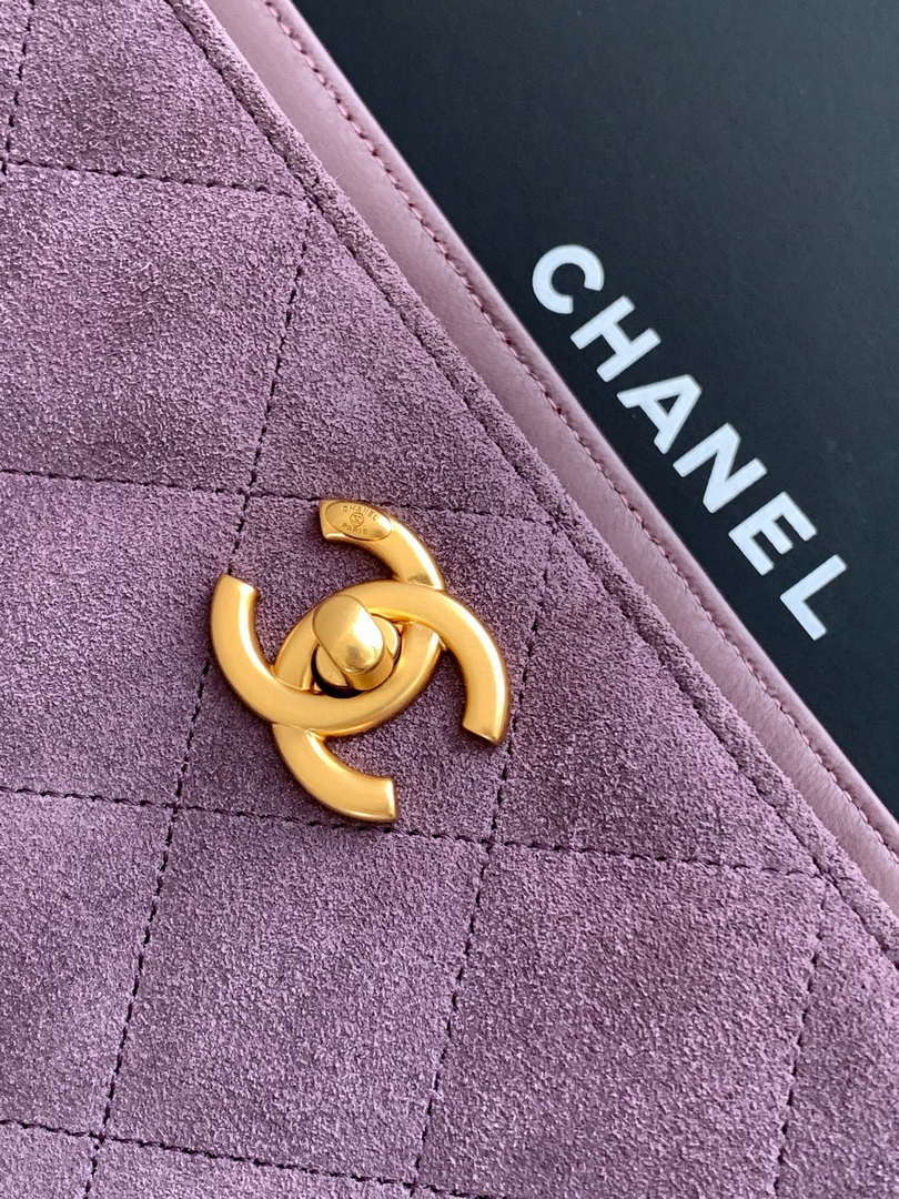 Chanel AS5303 Hobo Suede & Gold-Tone Metal Light Purple