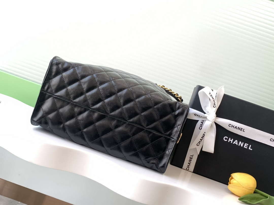 Chanel AS5311 Large Hobo Shiny Lambskin & Gold-Tone Metal Black