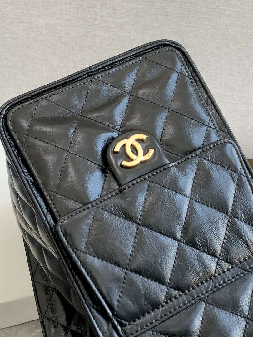 Chanel AS5311 Large Hobo Shiny Lambskin & Gold-Tone Metal Black