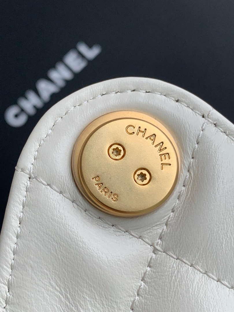 Chanel AS5311 Large Hobo Shiny Lambskin & Gold-Tone Metal White