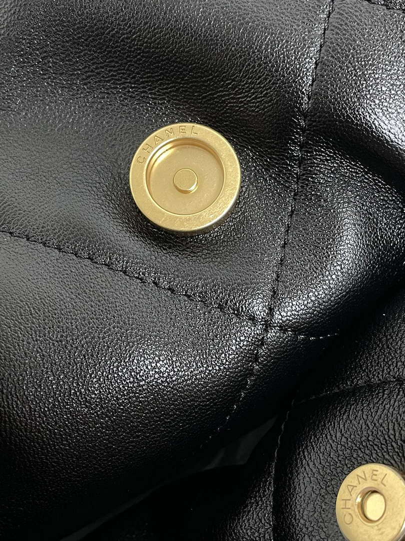 Chanel AS5315 Shopping Bag Shiny Lambskin & Gold-Tone Metal Black - Default Title - View 7