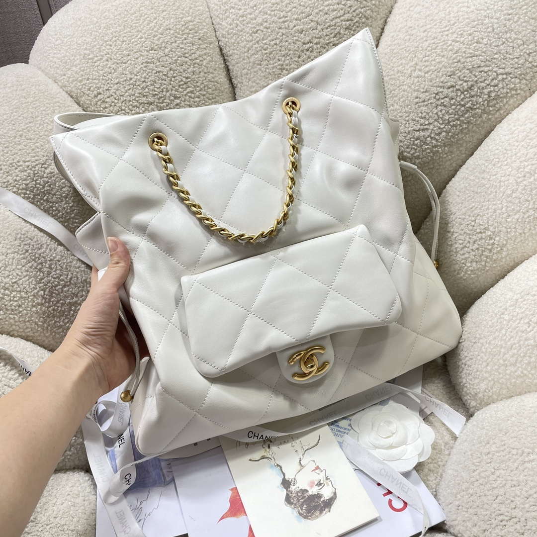 Chanel AS5315 Shopping Bag Shiny Lambskin & Gold-Tone Metal  White