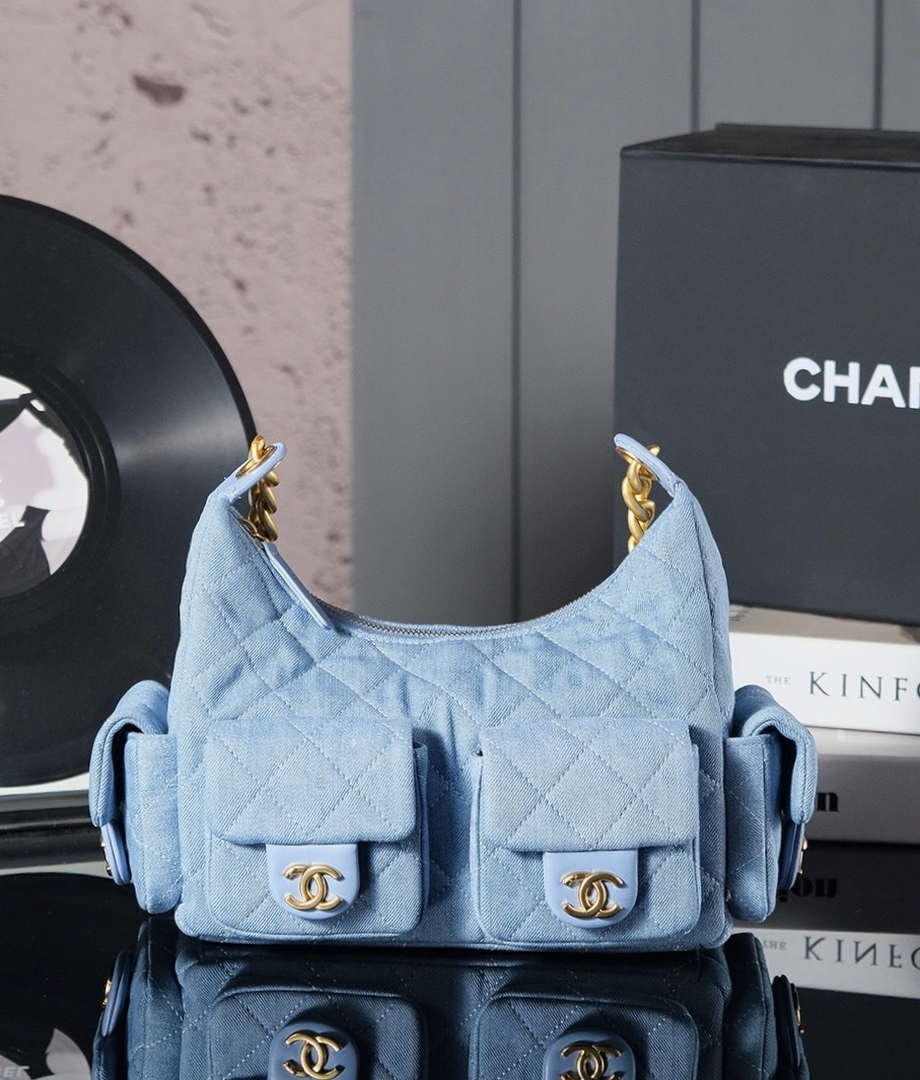 Chanel AS5339 Small Hobo Shiny Denim & Gold-Tone Metal Light blue