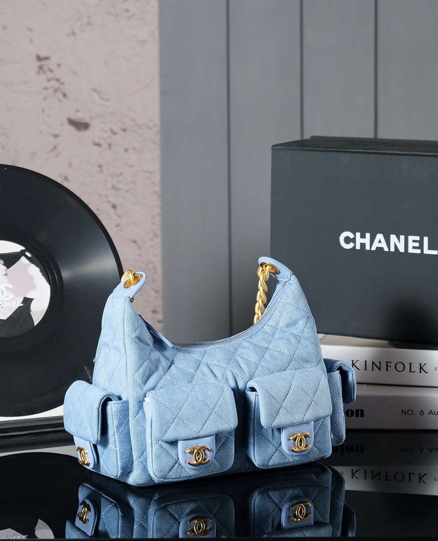 Chanel AS5339 Small Hobo Shiny Denim & Gold-Tone Metal Light blue