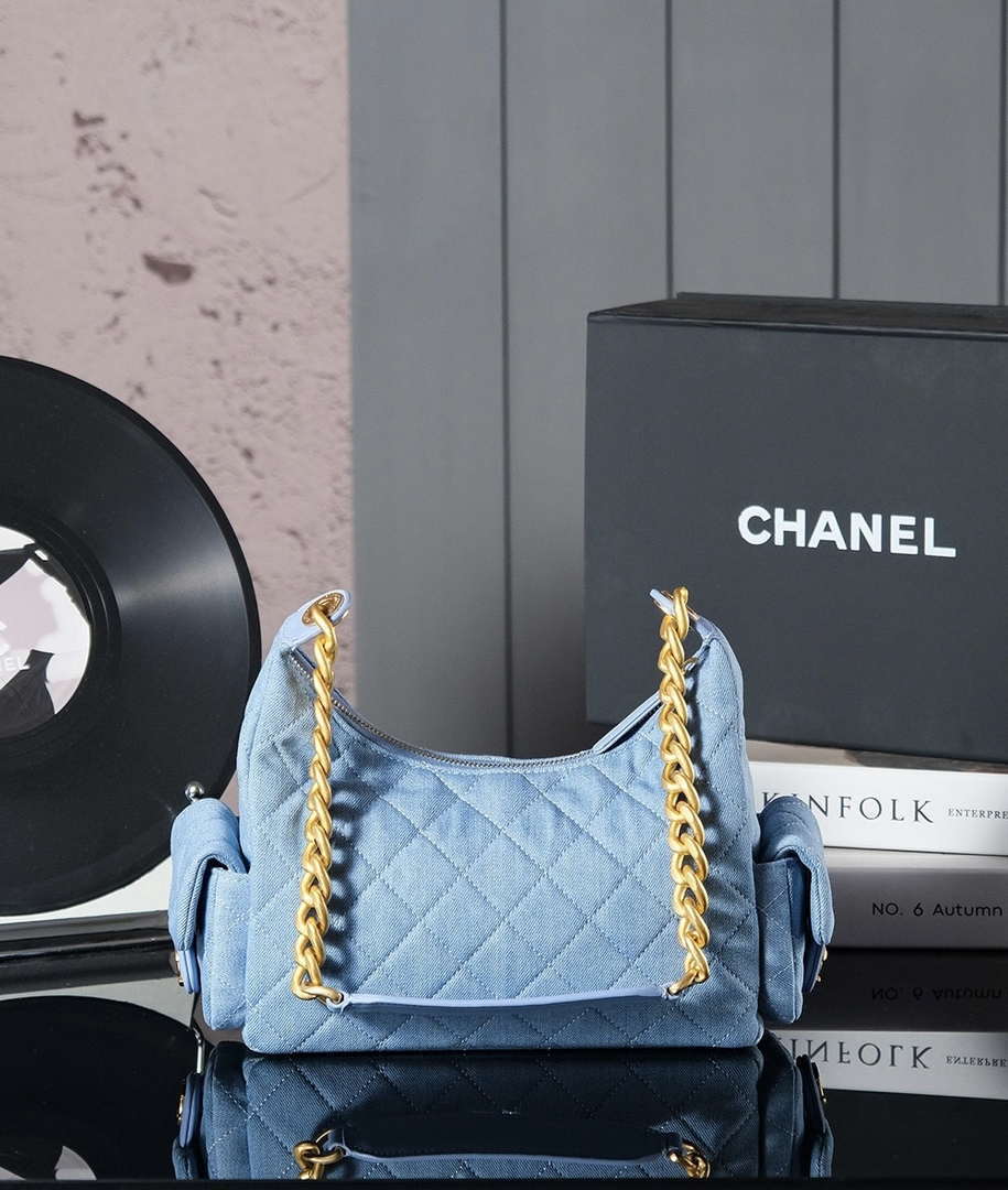Chanel AS5339 Small Hobo Shiny Denim & Gold-Tone Metal Light blue