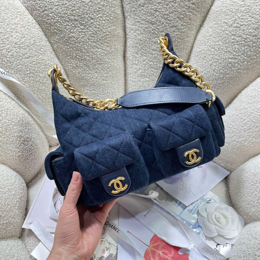 Chanel AS5339 Small Hobo Shiny Denim & Gold-Tone Metal Dark blue
