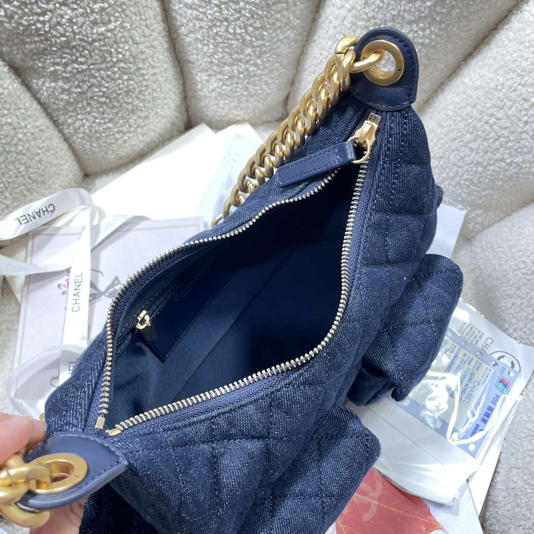 Chanel AS5339 Small Hobo Shiny Denim & Gold-Tone Metal Dark blue