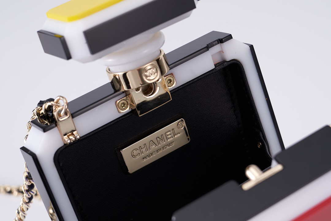 Chanel AS5341 Evening Bag Plexi Enamel & Gold-Tone Metal Multicolor - Default Title - View 6