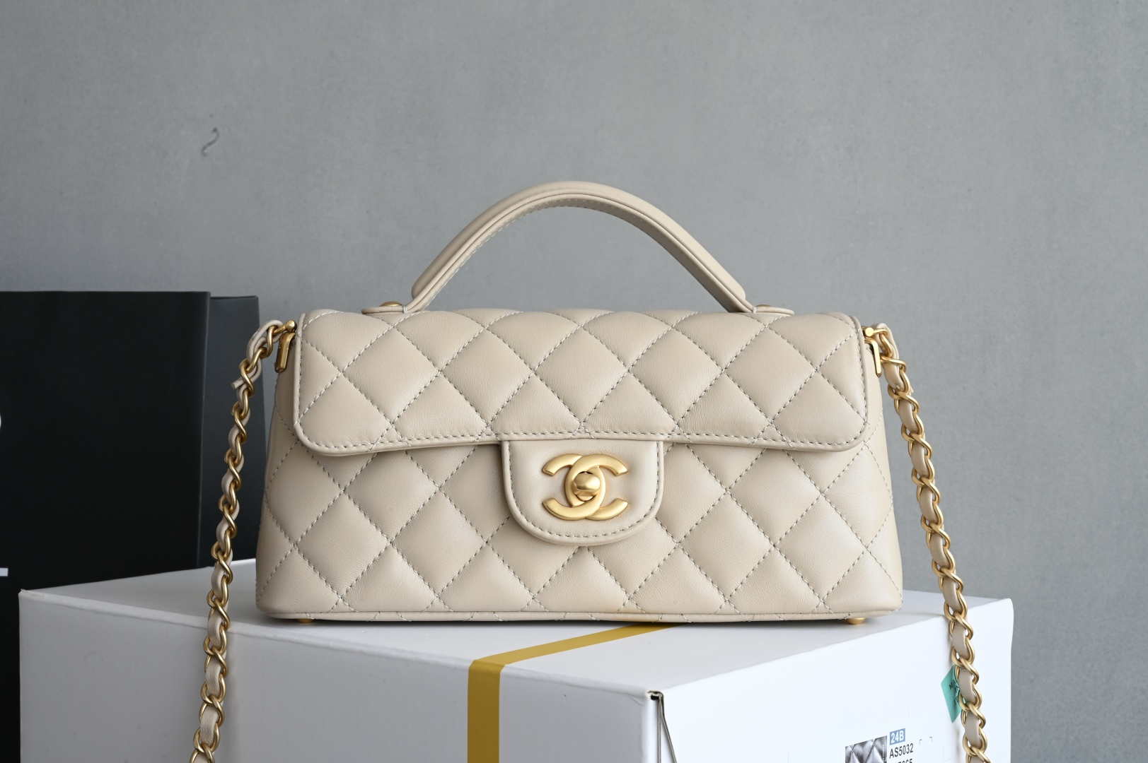 Chanel 25SS AS5354 Mini Flap Bag with Top Handle Lambskin Apricot