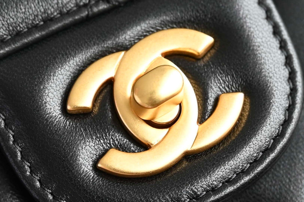 Chanel 25SS AS5354 Mini Flap Bag with Top Handle Lambskin Black