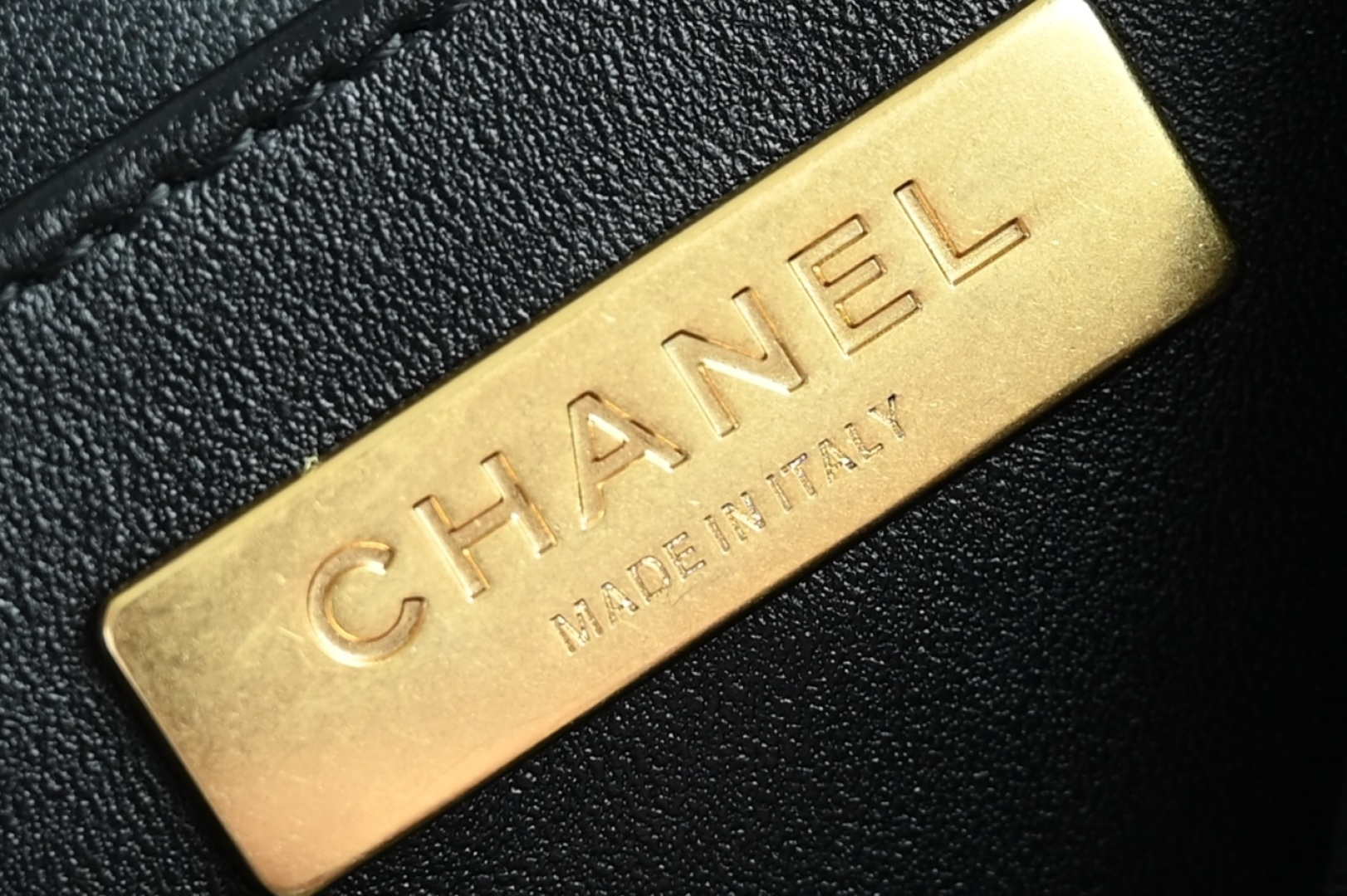 Chanel 25SS AS5354 Mini Flap Bag with Top Handle Lambskin Black - Default Title - View 8