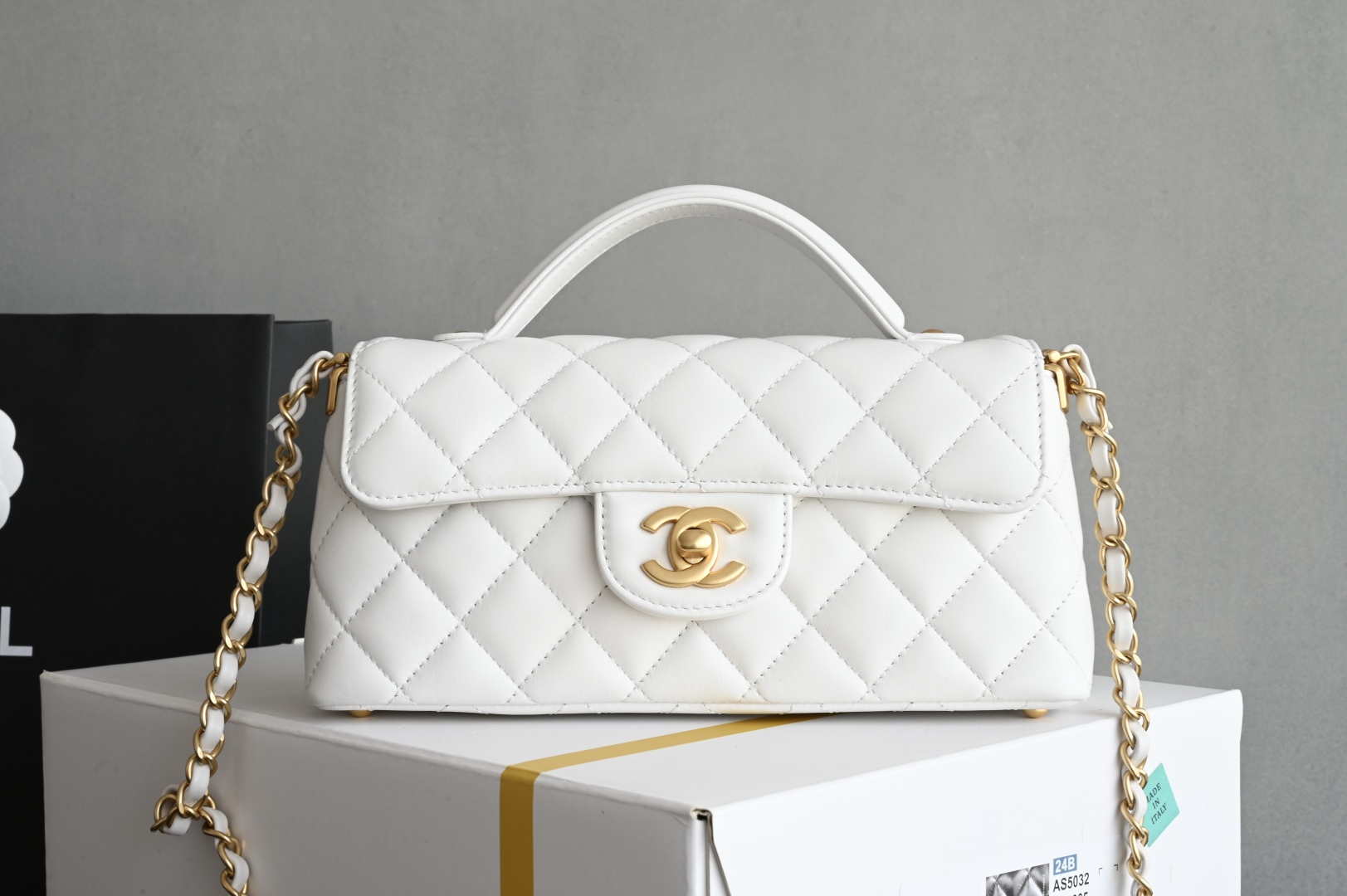 Chanel 25SS AS5354 Mini Flap Bag with Top Handle Lambskin White - Default Title - View 1