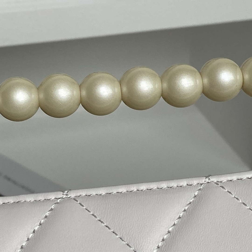 Chanel AS5390 25P Limited Edition Pearl Handle Flap Bag White Lambskin