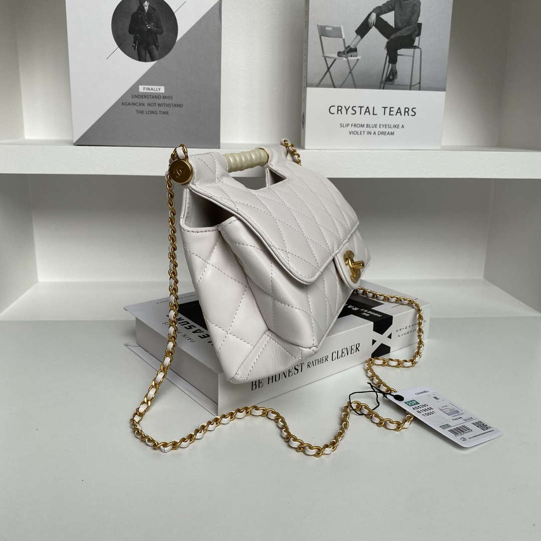 Chanel AS5390 25P Limited Edition Pearl Handle Flap Bag White Lambskin - Default Title - View 6