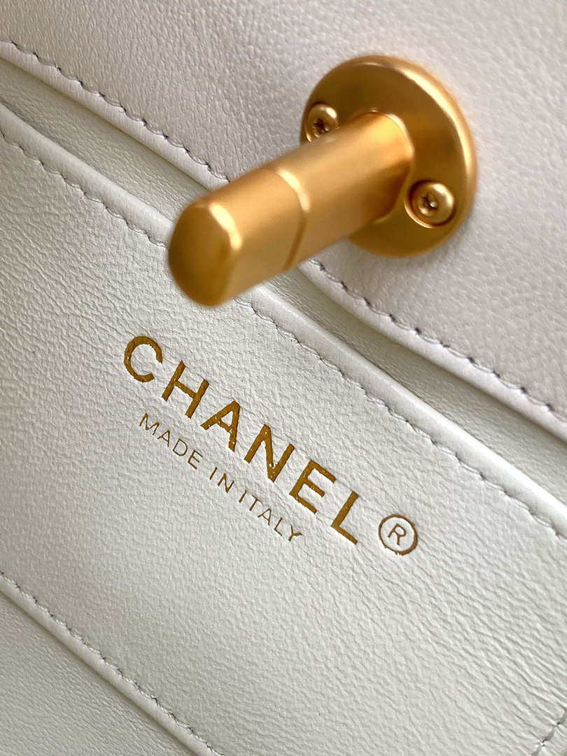 Chanel AS5413 25P Limited Edition Pearl Small Tote  Bag White Lambskin