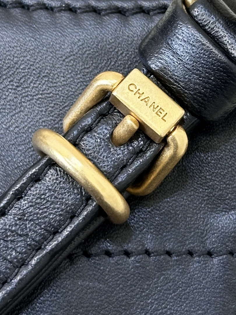 Chanel AS5466 25SS Large Shopping Bag  Calfskin & Gold-Tone Metal  Black