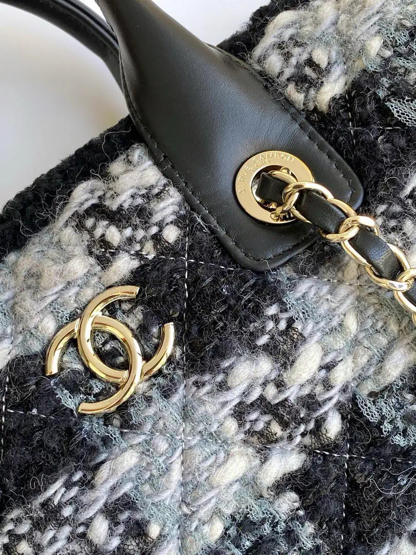 Chanel AS5688 25N Small Tote Tweed  Shearling Lambskin Black & Grey