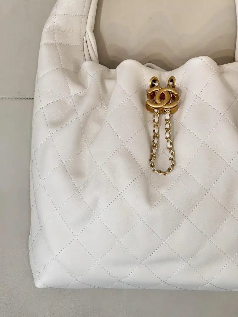 Chanel AS5967 26C Large Hobo Handbag Calfskin & Gold-Tone Metal Ligth beige