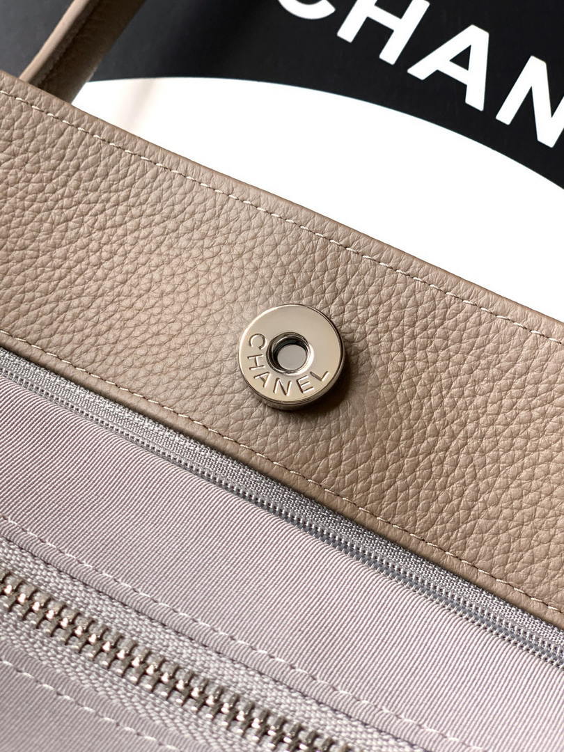 Chanel AS6055 Cerf Leather Exterior Small Tote Bags Gray