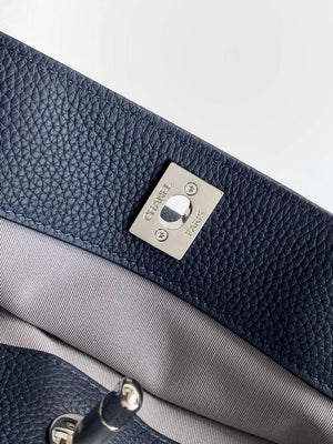 Chanel AS6055 Cerf Leather Exterior Small Tote Bags Navy Blue - Default Title - View 7