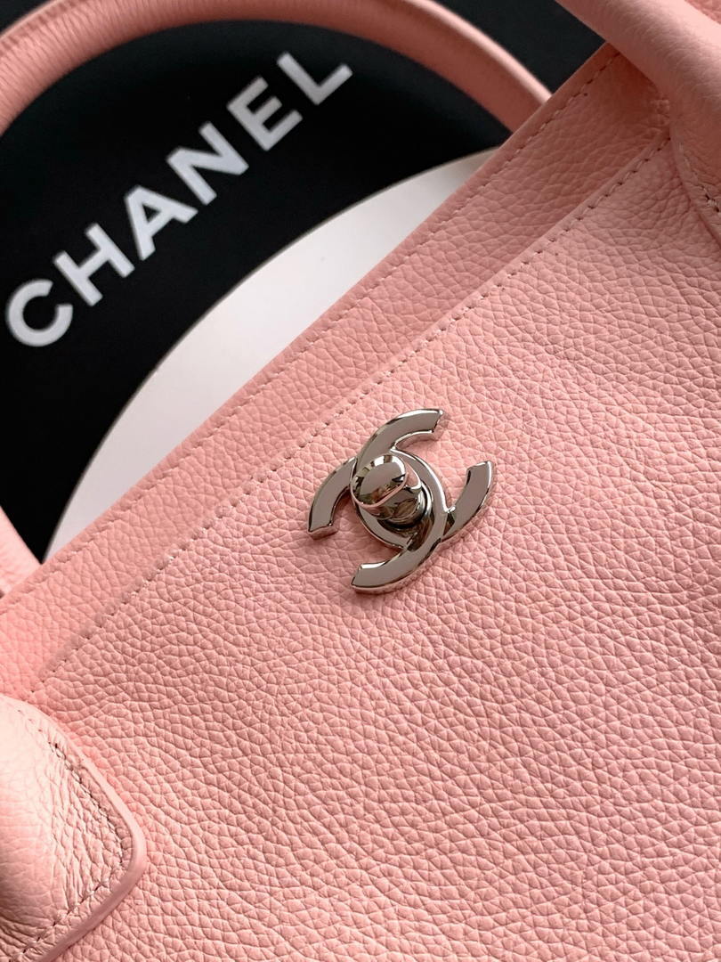 Chanel AS6055 Cerf Leather Exterior Small Tote Bags Bag Pink