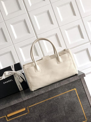 Chanel AS6055 Cerf Leather Exterior Small Tote Bags White - Default Title - View 3
