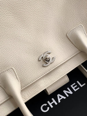 Chanel AS6055 Cerf Leather Exterior Small Tote Bags White - Default Title - View 5