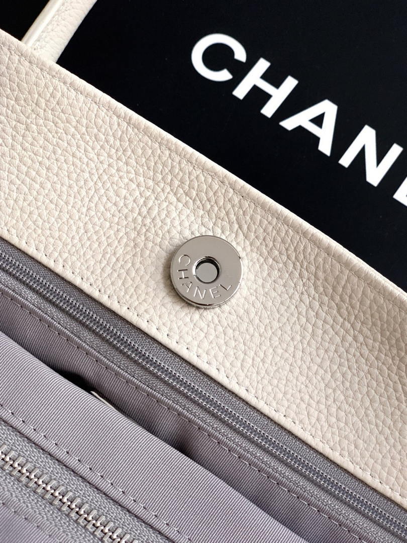 Chanel AS6055 Cerf Leather Exterior Small Tote Bags White - Default Title - View 7