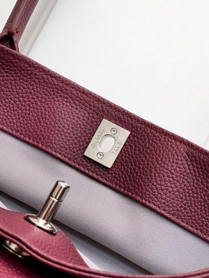 Chanel AS6055 Cerf Leather Exterior Small Tote Bags Bag Wine Red - Default Title - View 6