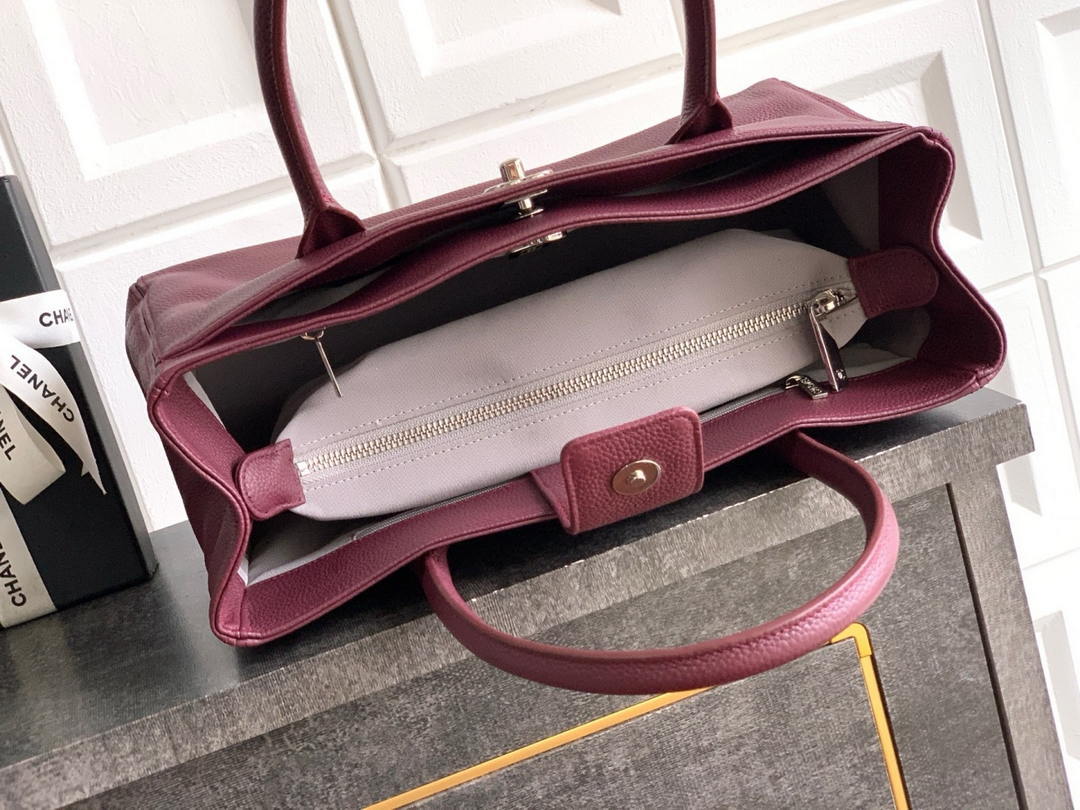 Chanel AS6055 Cerf Leather Exterior Small Tote Bags Bag Wine Red